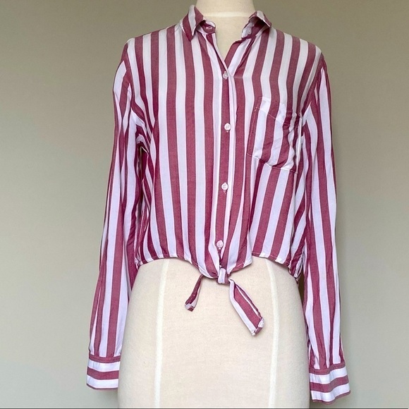 Rails Val Dali Red White Striped Tie Front Button Down Shirt, Small - Picture 2 of 15